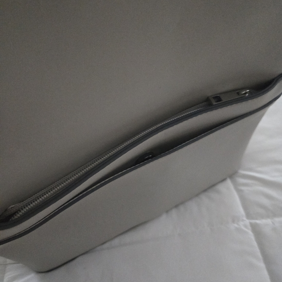 💚 2/$12 or 3/$17  A New Day Pearl Gray Women's Backpack NWOT - Picture 4 of 5